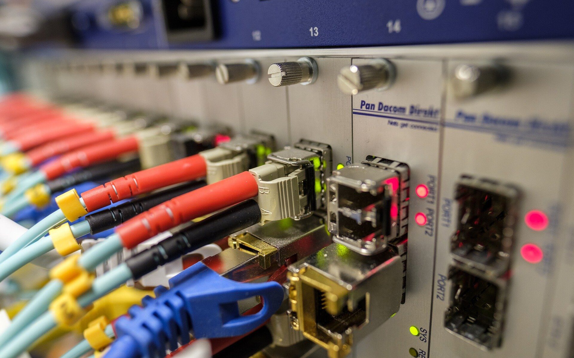 Fiber Optic Networks